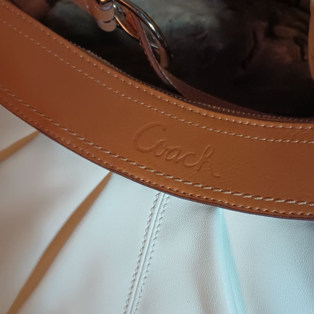 NWT large Coach pleated hobo bag #f13730 - Picture 7 of 7